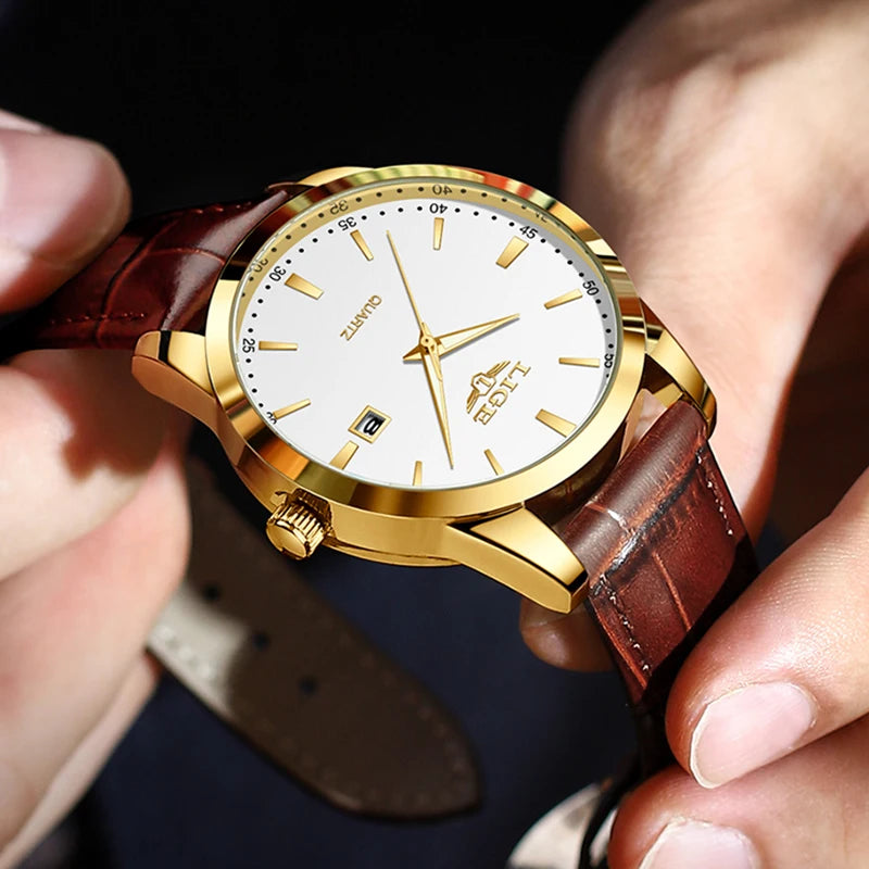Montre Homme bracelets cuir , une montre d’un design luxueux .