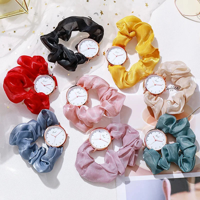 Montre Femme Créative · Bracelet Tissu Coloré · Quartz Élégant.